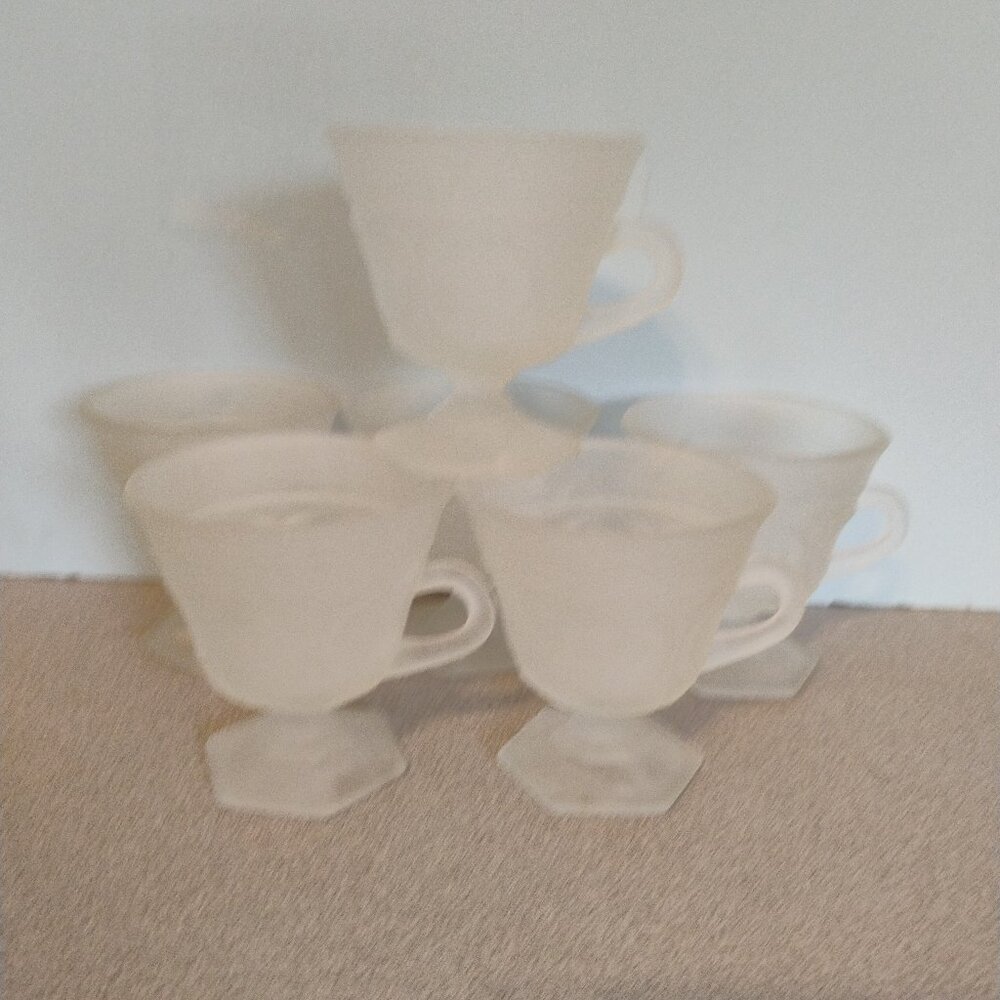 Tiara Indiana Glass Frosted White Punch/Dessert Cups, set of 11